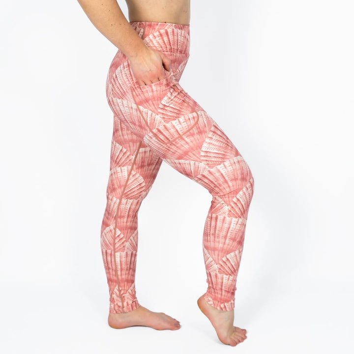 Scallop Leggings