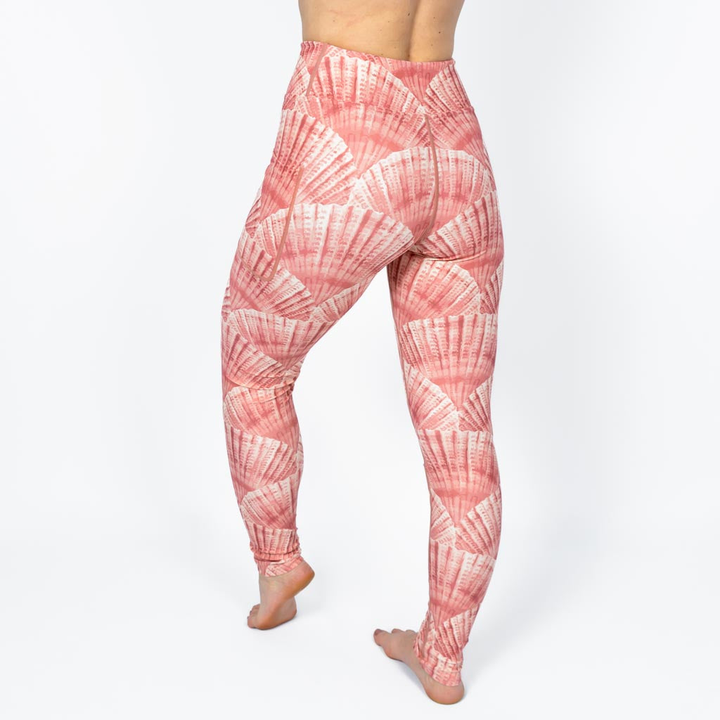 Scallop Leggings