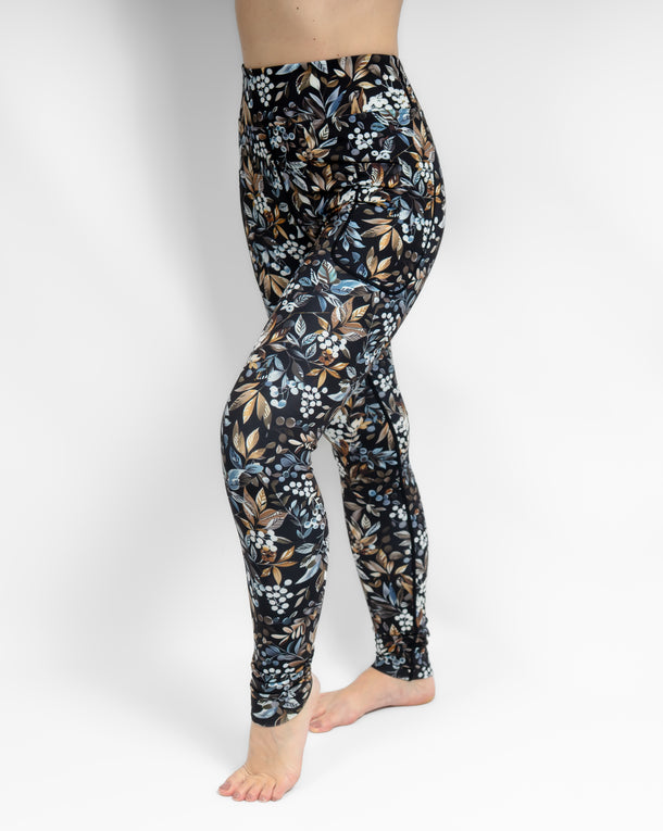 Aya Ravenberry Winter Leggings