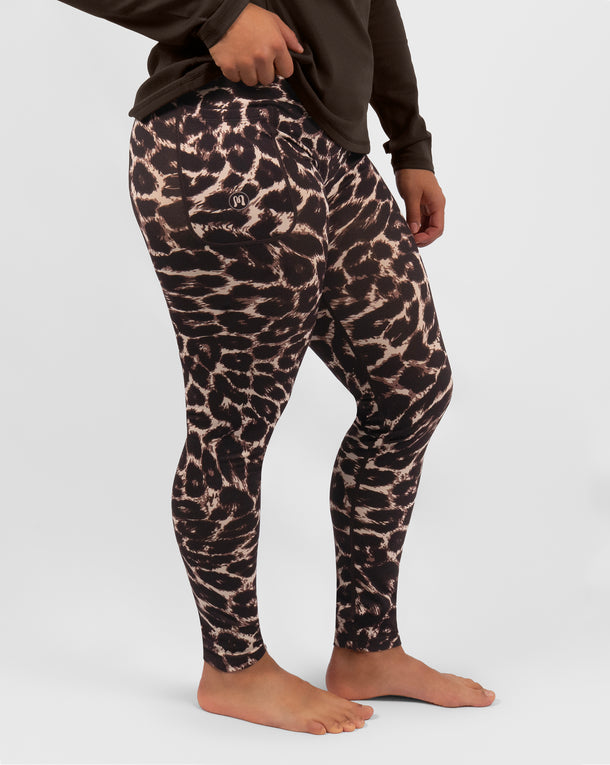 Model 5'4" | Size S
