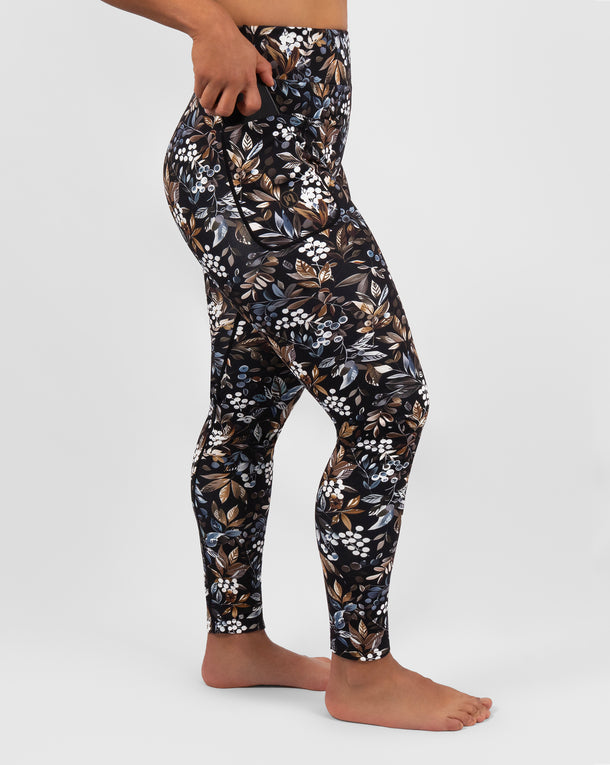Model 5'4" | Size S