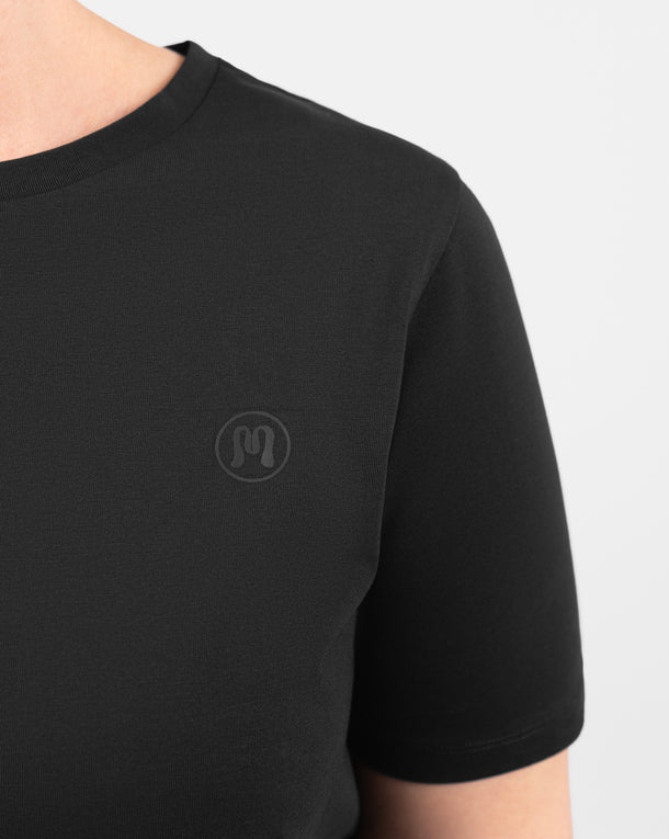 Model 5'9" | Size M