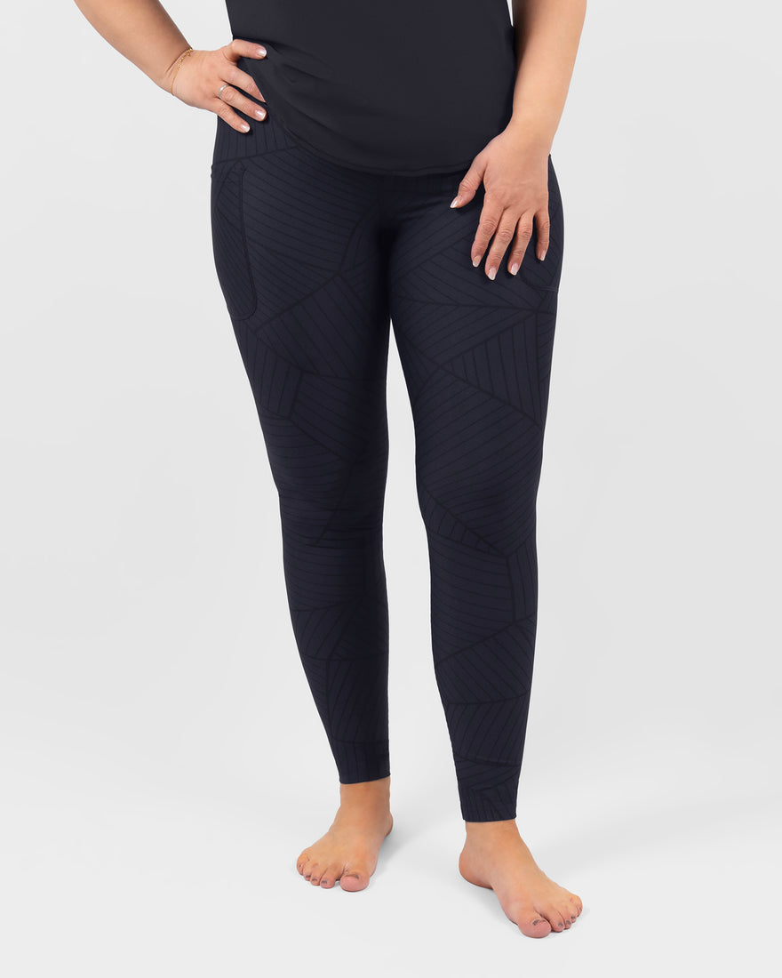 Model 5'9" | Size M