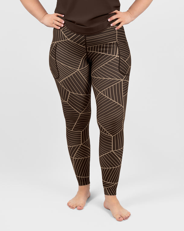 Model 5'9" | Size M