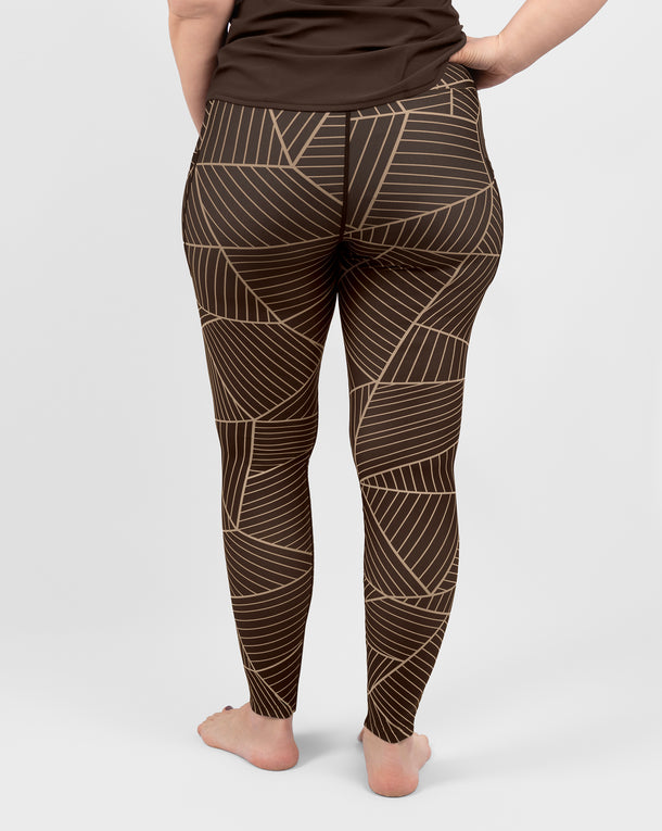 Model 5'9" | Size M