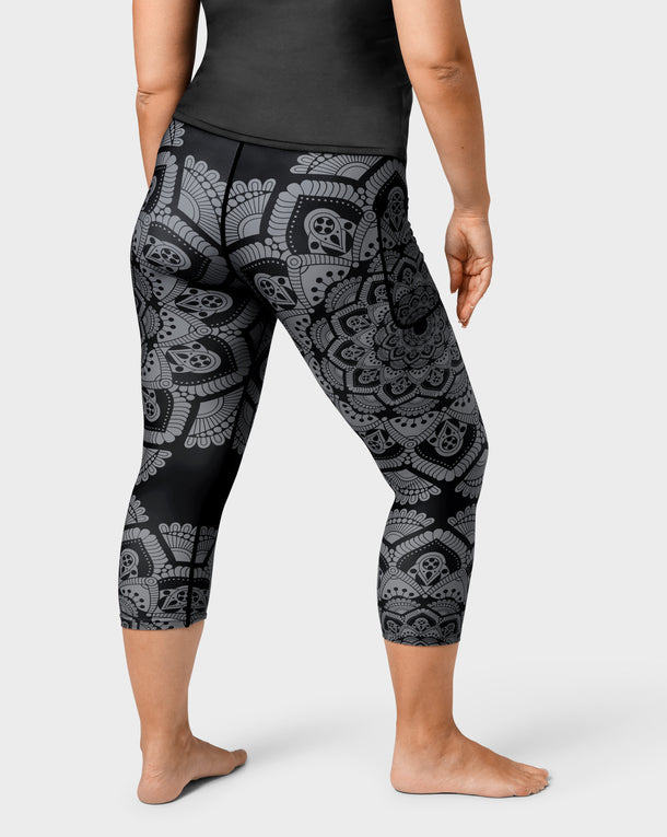Signature Dark Mandala Capri