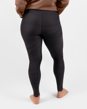 Model 5'4" | Size S