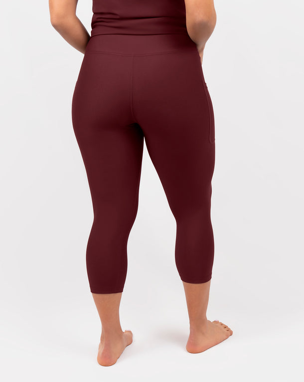 Model 5'4" | Size S