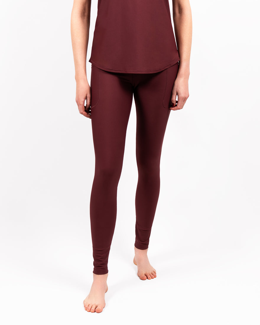 Model 5'9" | Size XS