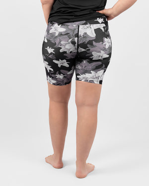 Model 5'9" | Size M