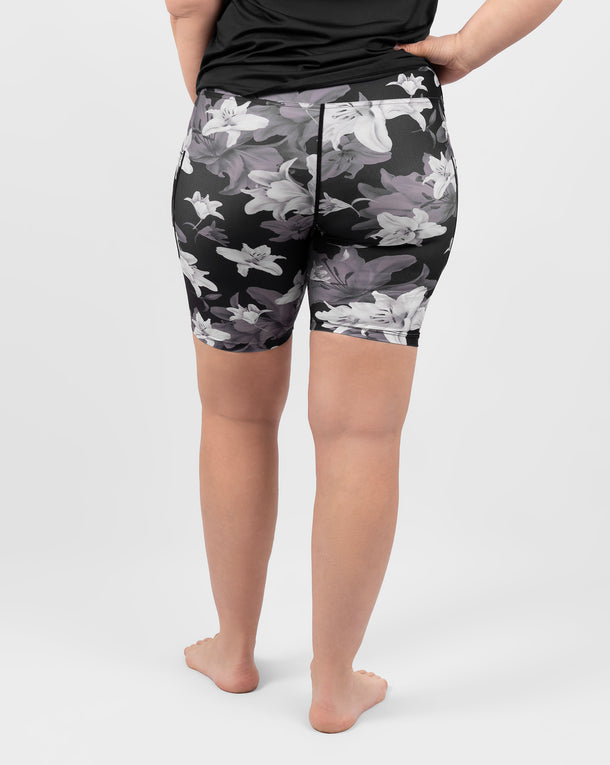 Model 5'9" | Size M