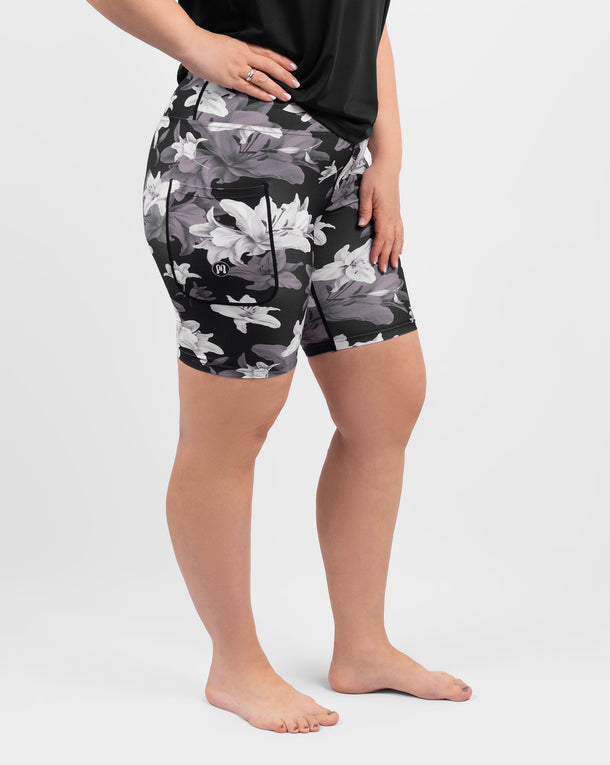 Model 5'9" | Size M