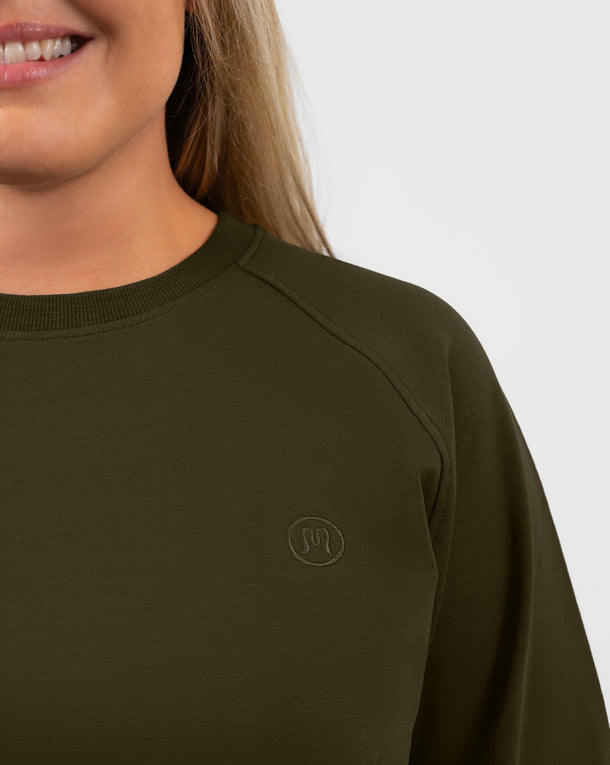 Model 5'5" | Size M