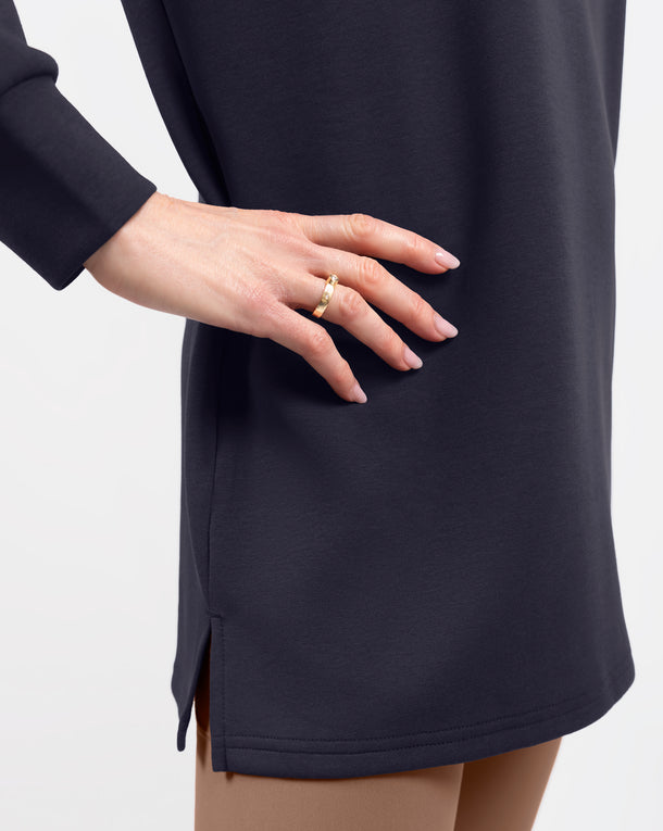 Model 5'9" | Size XS