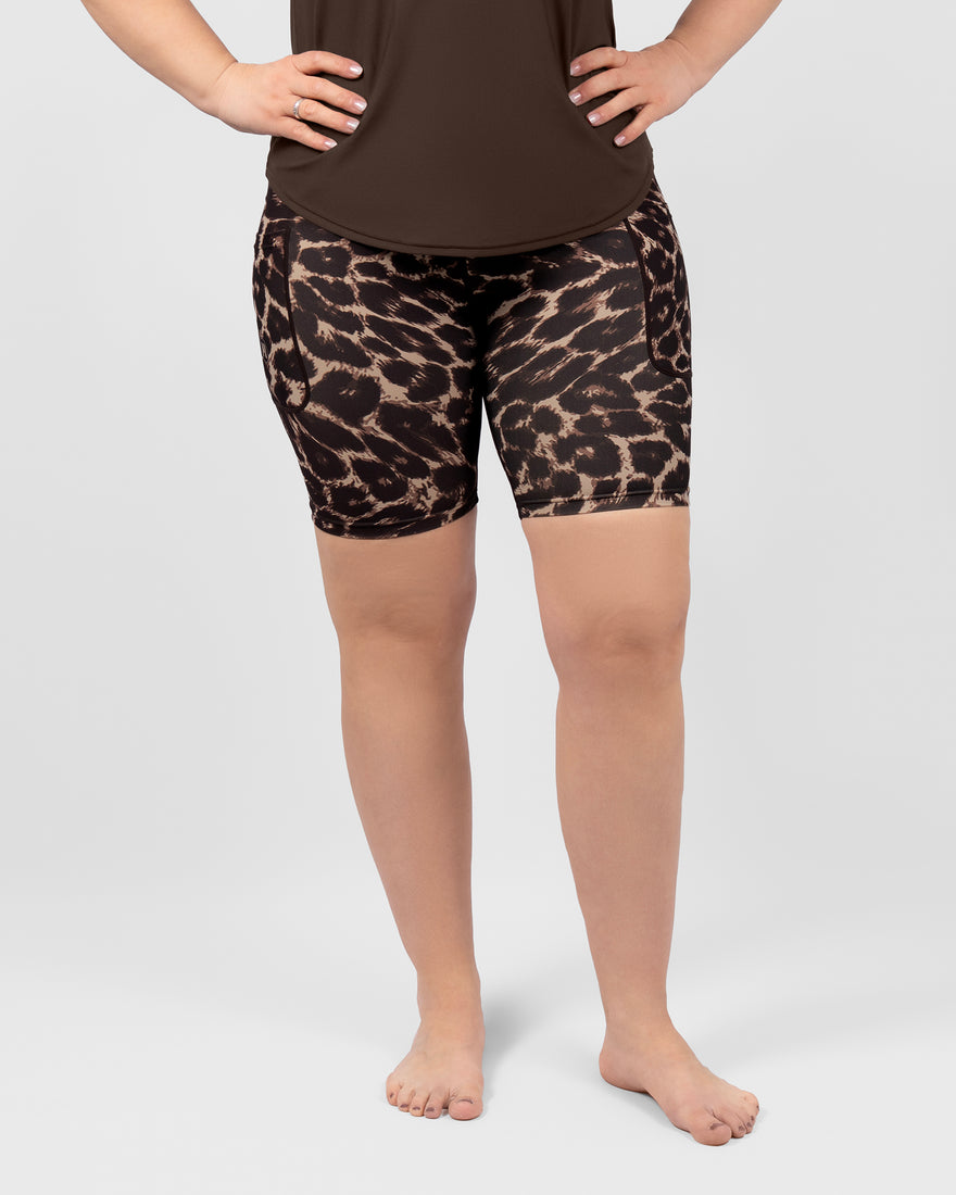 Model 5'9" | Size M