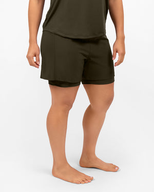Model 5'4" | Size S 