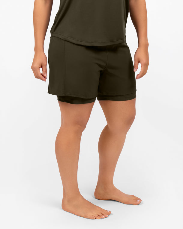 Model 5'4" | Size S 