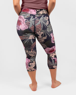 Model 5'4" | Size S