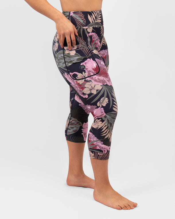 Model 5'4" | Size S