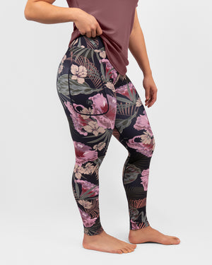 Model 5'4" | Size S