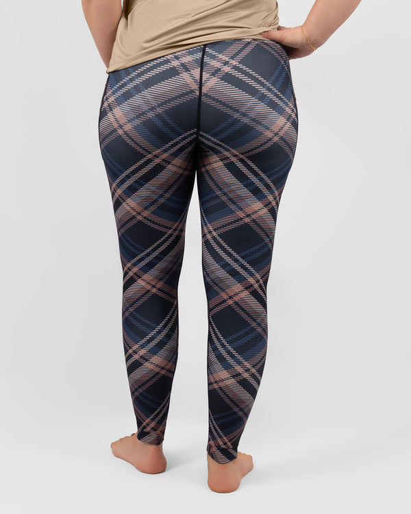 Model 5'9" | Size M