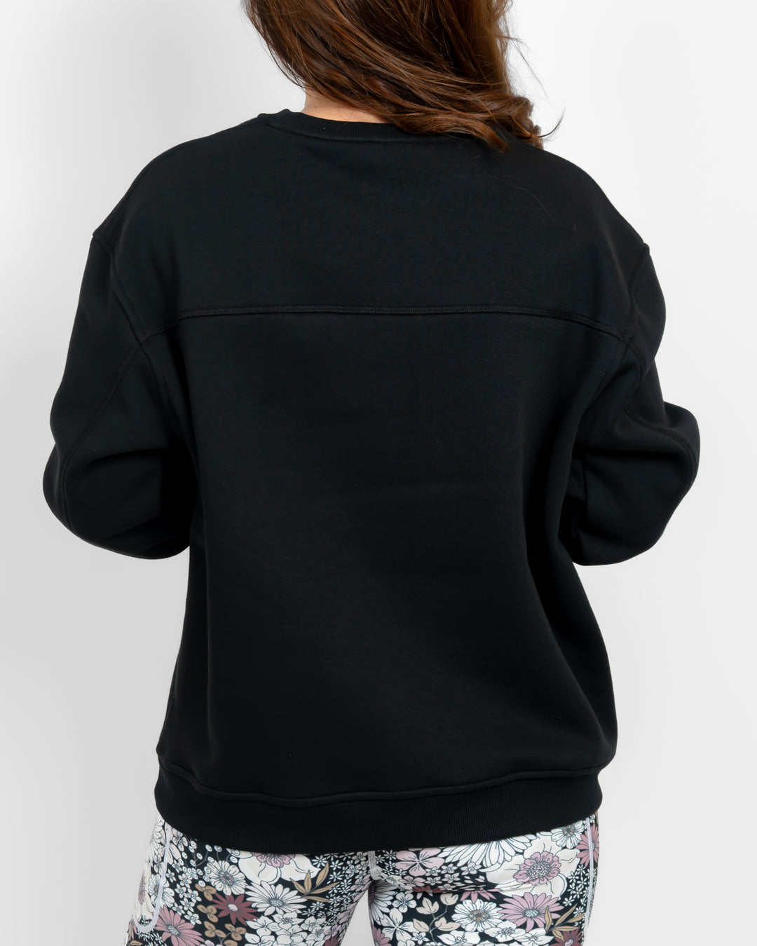 Ida Classic Black Sweatshirt