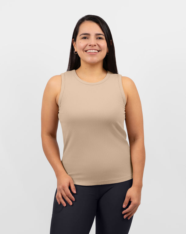 Model 5'4" | Size S