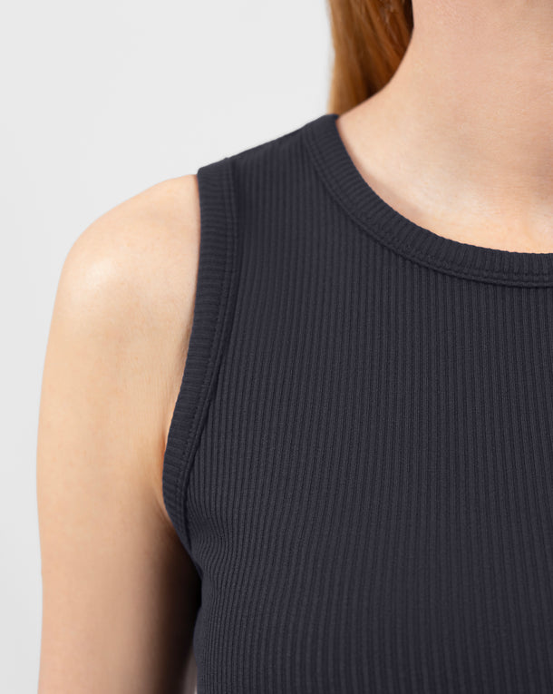 Model 5'9" | Size XS