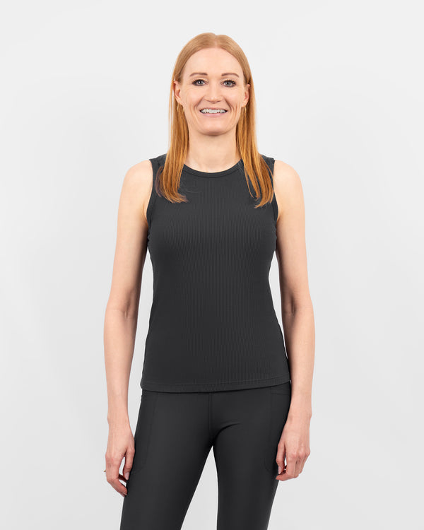 Model 5'9" | Size XS