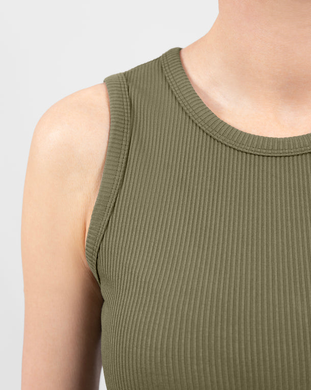 Model 5'9" | Size XS