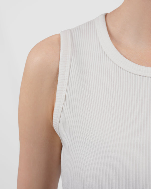 Model 5'9" | Size XS