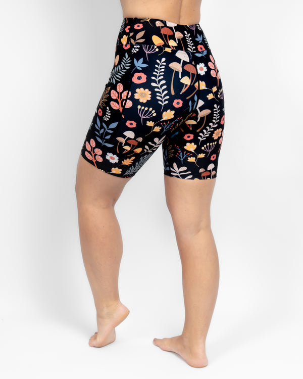 Signature Lark Shorts