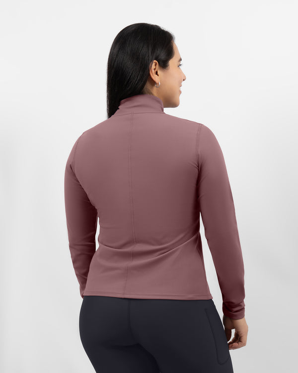 Model 5'4" | Size S