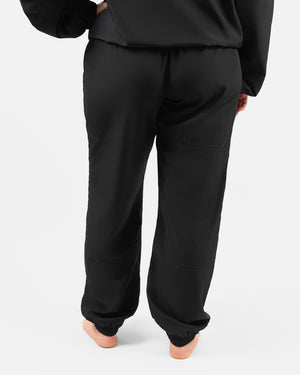 Model 5'4" | Size M