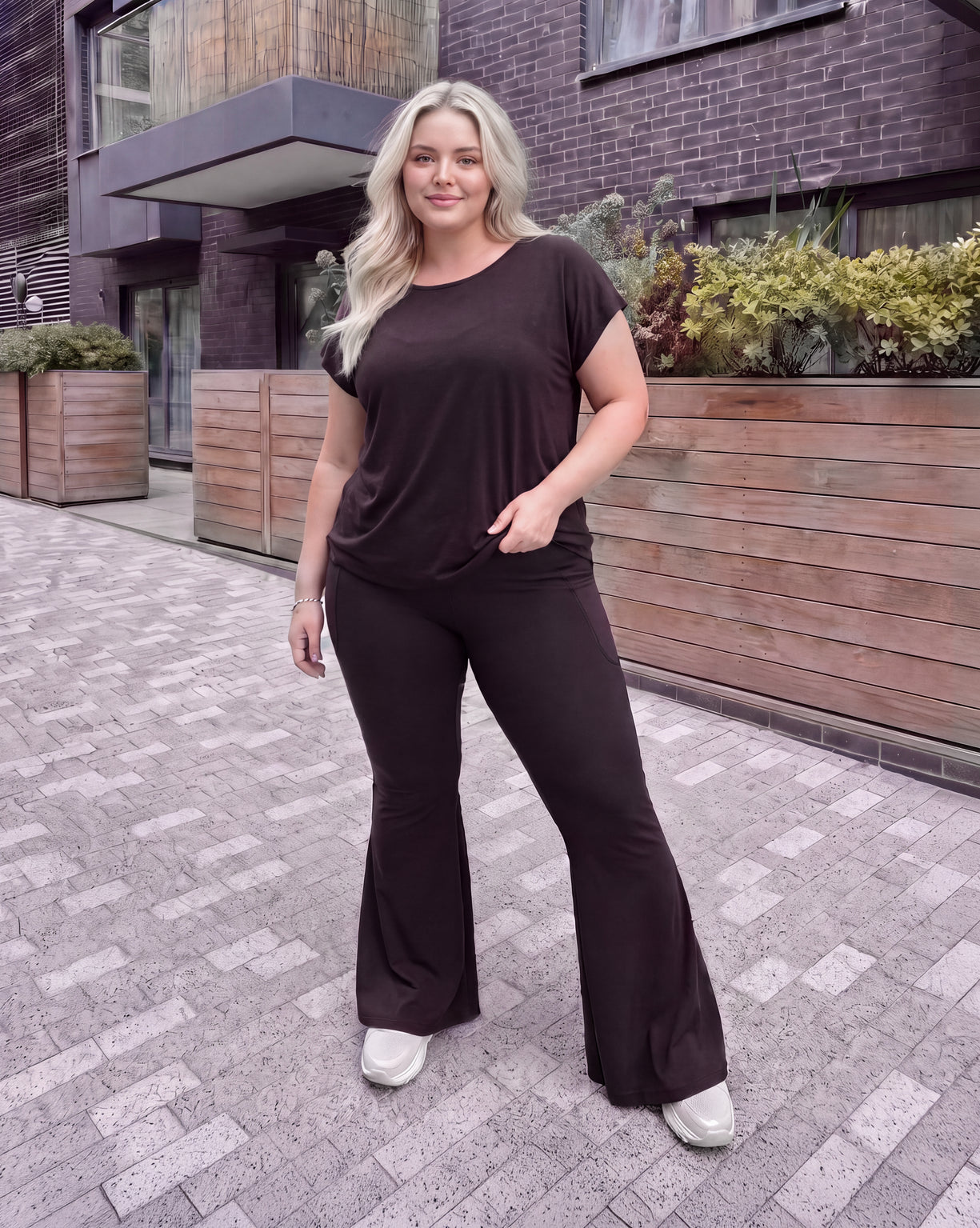 Model 5'4" | Size XL