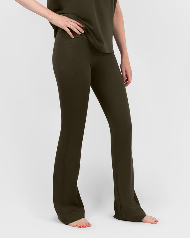 Model 5'9" | Size XS