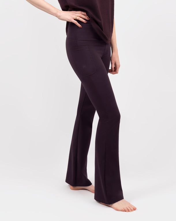 Model 5'9" | Size XS