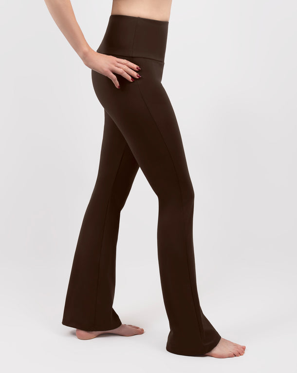 Model 5'9" | Size XS