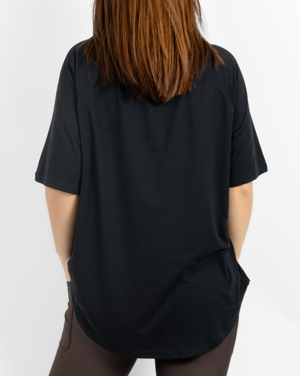 Mira Oversized Black T-Shirt