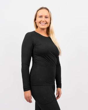 Model 5'5" | Size M