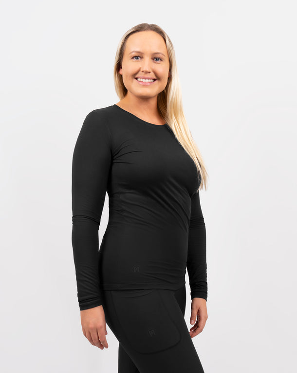 Model 5'5" | Size M
