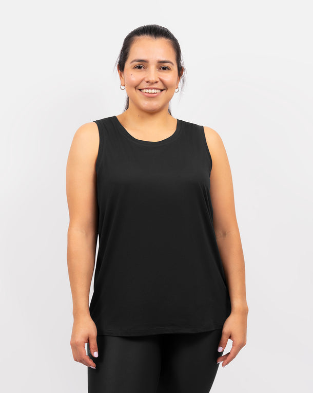 Model 5'4" | Size S