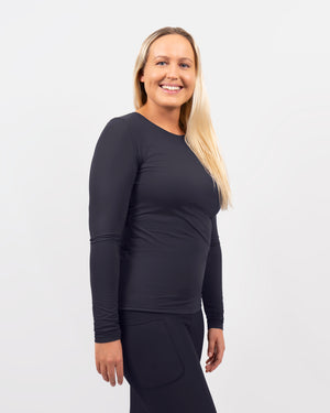 Model 5'5" | Size M