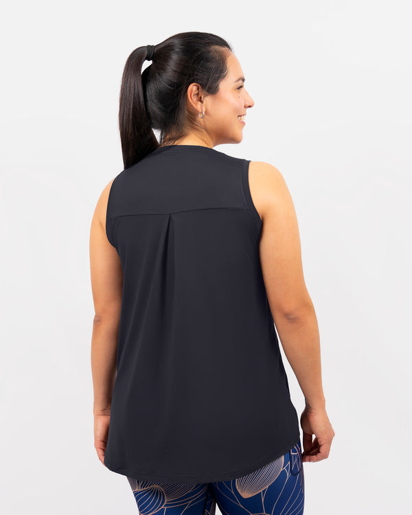 Model 5'4" | Size S