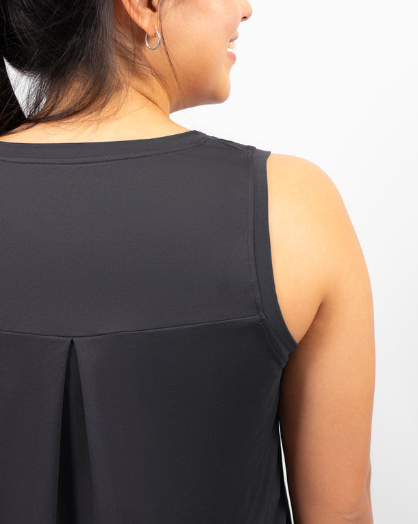 Model 5'4" | Size S