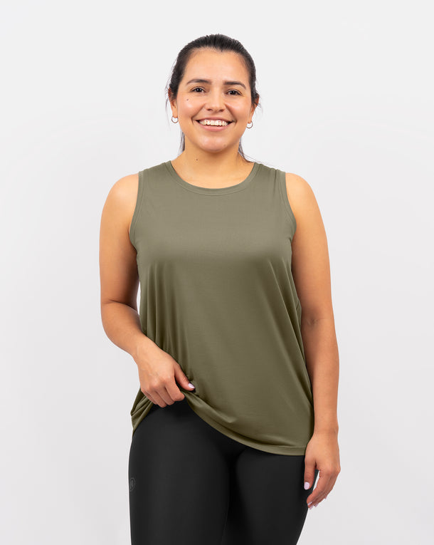 Model 5'4" | Size S