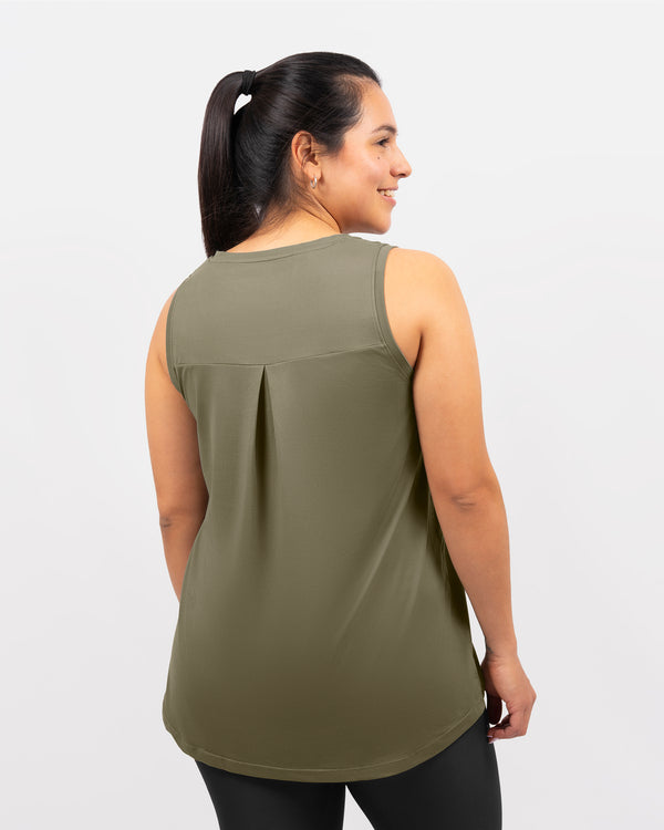 Model 5'4" | Size S