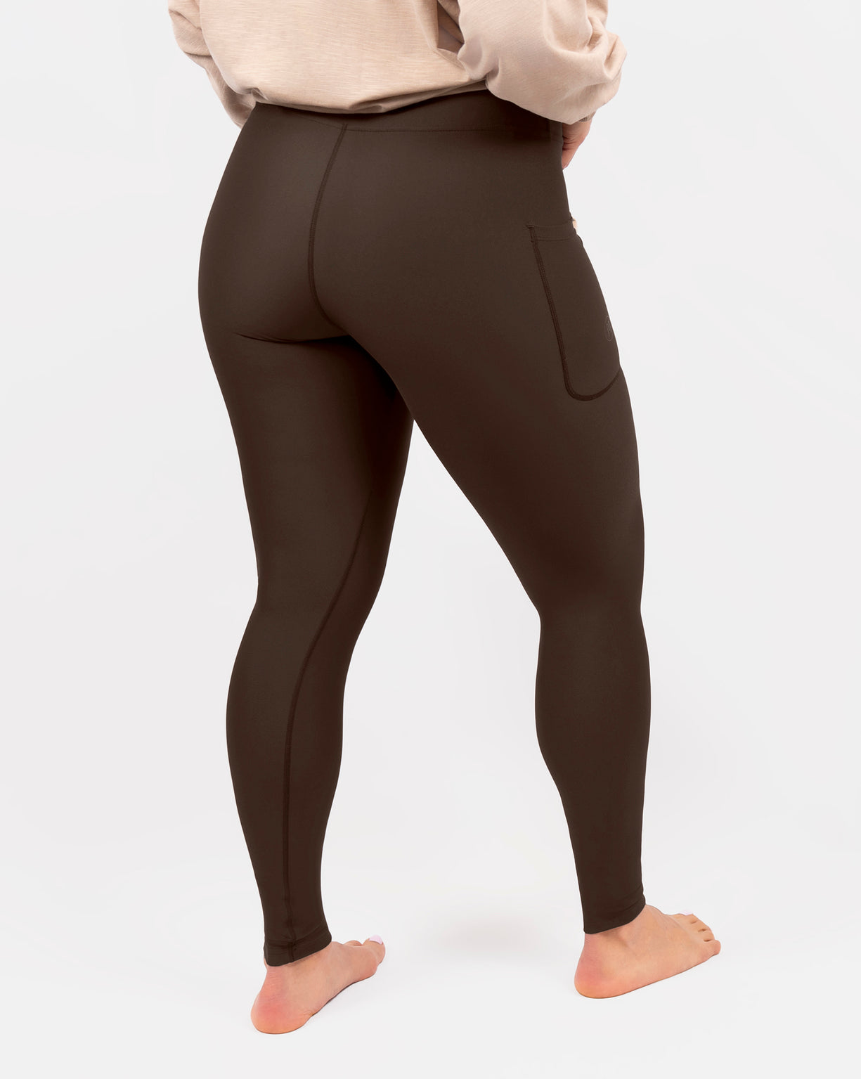 Model 5'4" | Size S