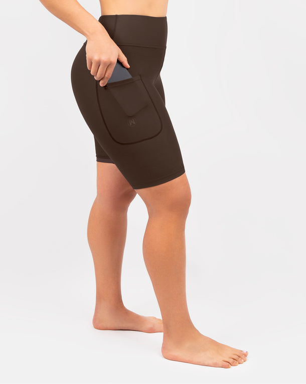 Model 5'4" | Size S