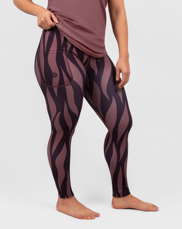 Model 5'4" | Size S